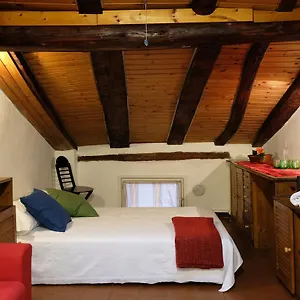 https://castiglione-lovely-mansarda.emilia-romagnahotels.net